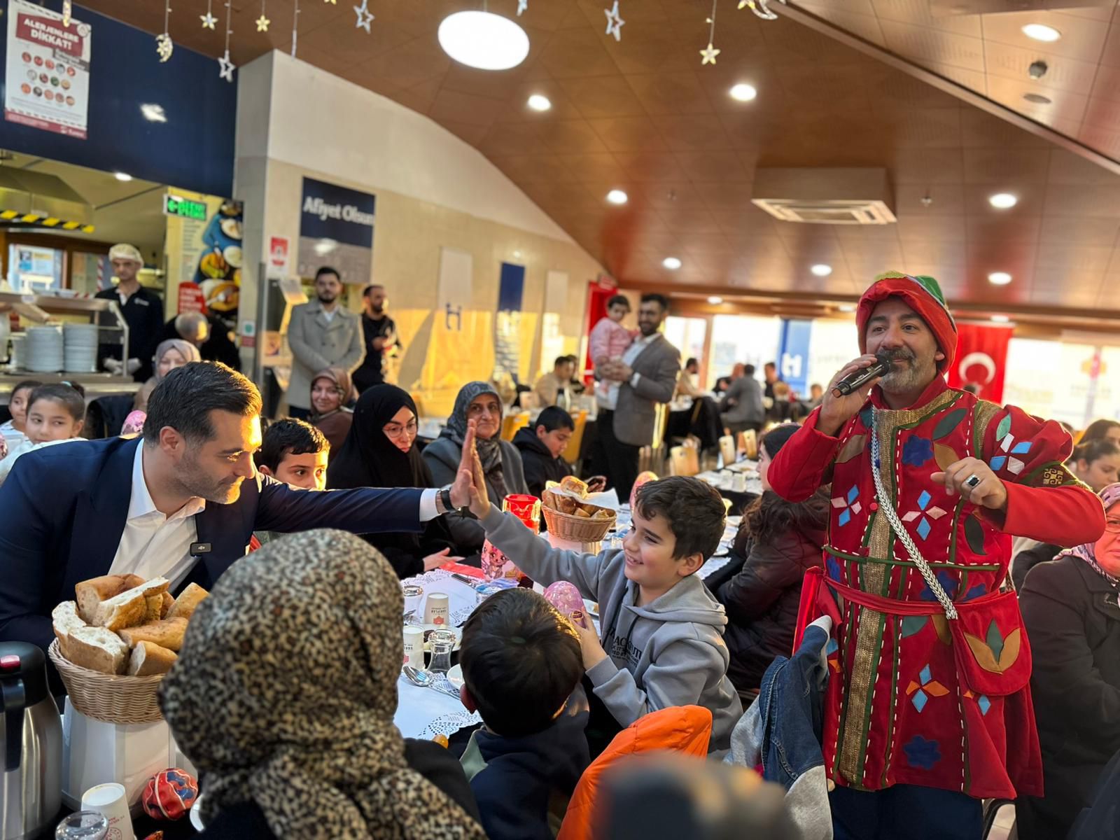 Çocuklarımızla Gönül Sofrasında Buluştuk