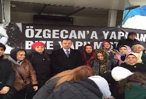 AK Parti Üsküdar Teşkilatı Özgecan İçin Ayakta