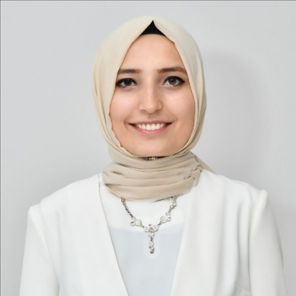 esra-selvan